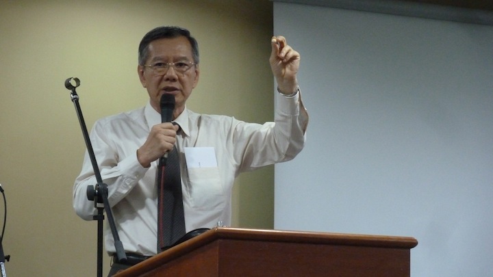 Bro William Wong, heading the breaking bread ceremony