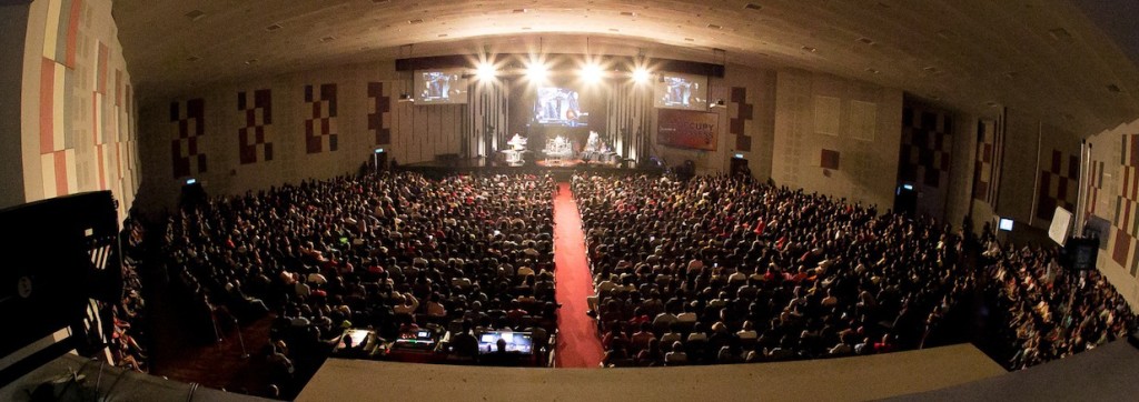 The packed GCC for Don Moen Concert