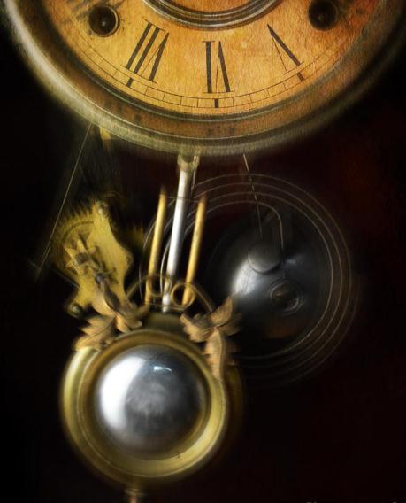 clock-pendulum-swinging-jill-battaglia