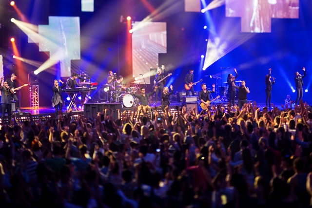 Planetshakers band and crowd in Melbourne Planetshakers Awakening 