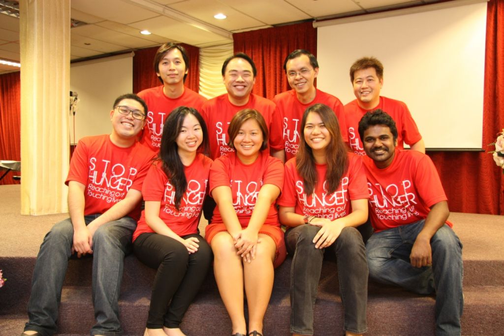 Malacca Stop Hunger Now Meal Packaging Event Committee 2014 Top from left to right: Lionel Thien, Stanley Too, Daniel Ee, John Tan | Bottom from left to right: Jerome Liew, Melisa Chong, Elina Goh, Priscilla Chin, and Kenneth William.