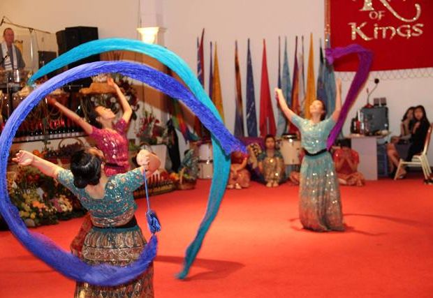 Dancers worshiping the Lord