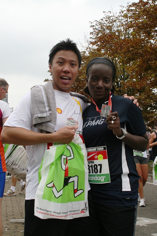 Gary Lee in a marathon with his friend