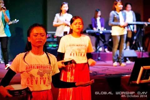 The dancers worshiping God at Bible College Malaysia