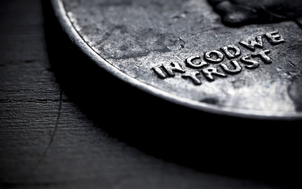 2014-01-In-God-We-Trust-Coin-Wallpaper