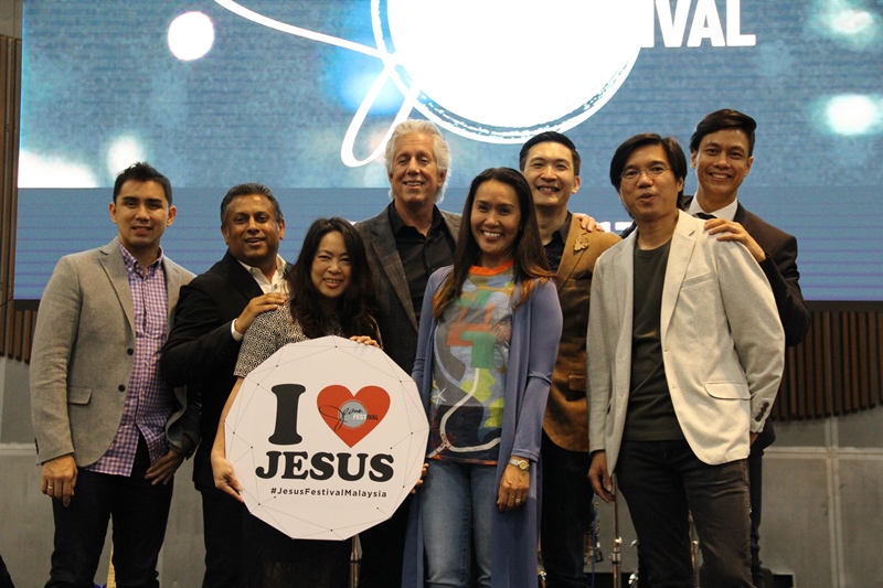 Pastor Philip Mantofa (3rd from right) 