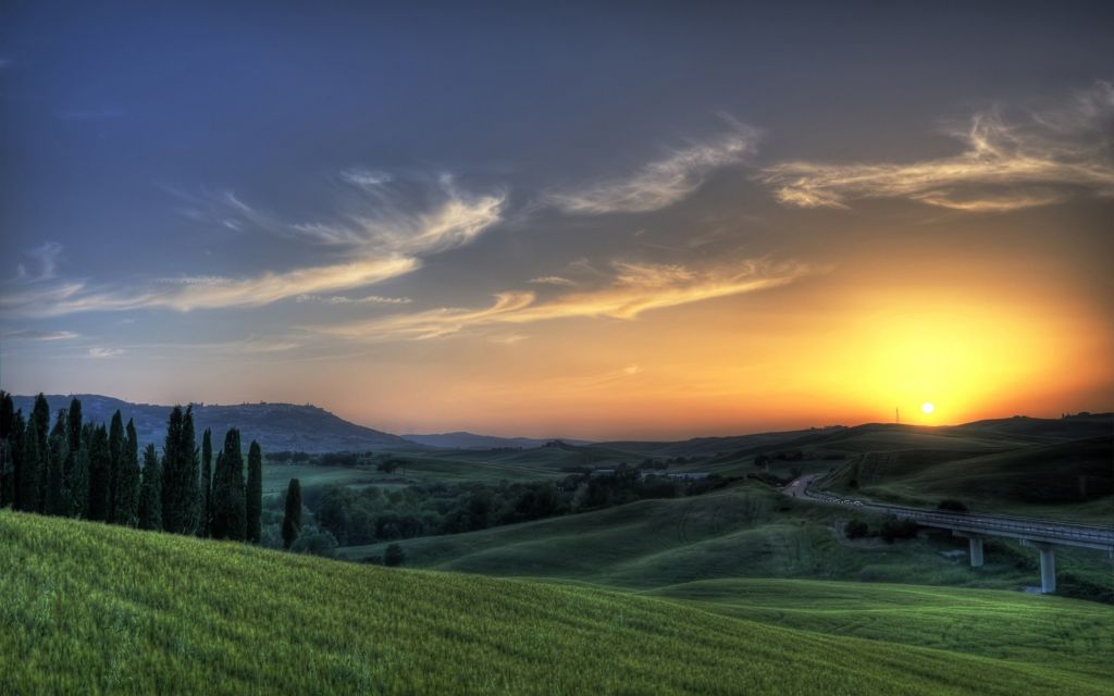 beautiful-green-landscape_5120x3200